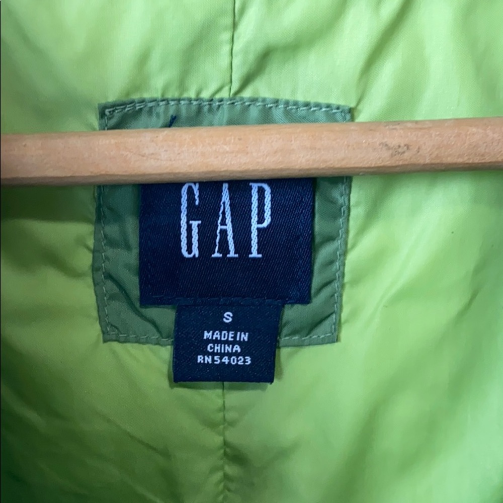 Gap Down Vest - Picture 4 of 7